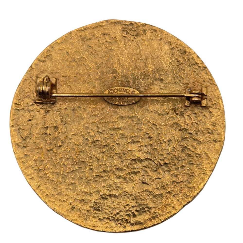 #15 Chanel 1994 Logo medallion Brooch - Picture 5 of 12